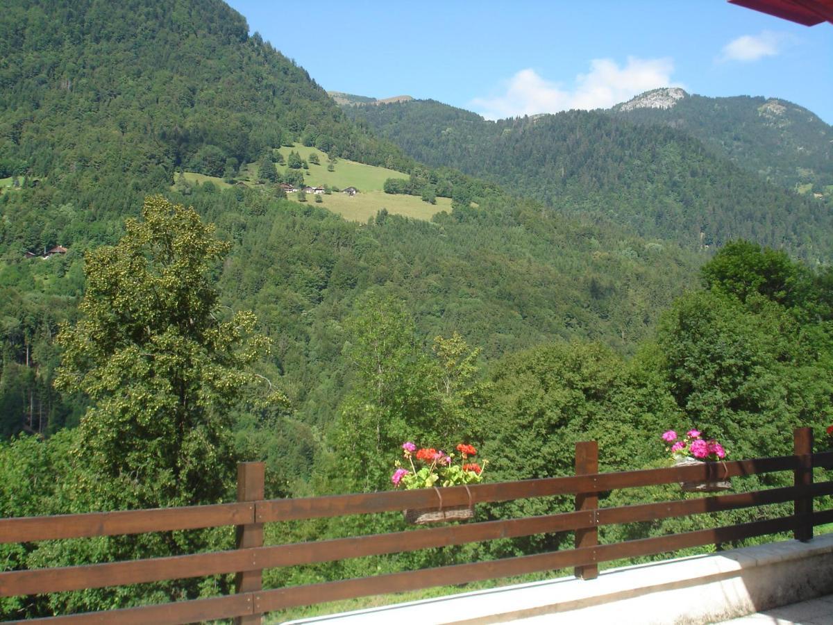 L'Horizon Des Alpes Acomodação com café da manhã Le Petit-Bornand-les-Glieres Exterior foto